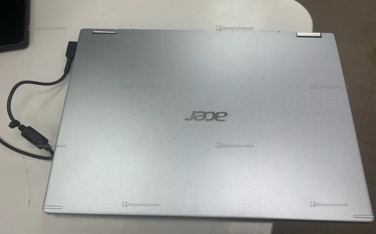 Ноутбук  Acer SPIN 3 SP31