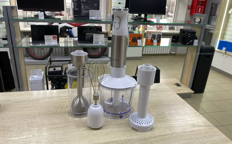 Погружной блендер CANDY