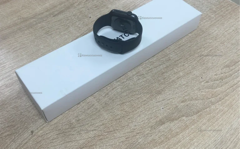 Часы Apple Watch SE 44mm