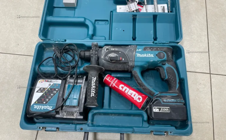 Аккумуляторнный перфоратор Makita DHR202