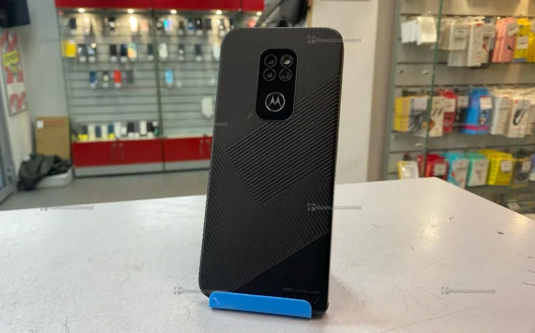 Motorola Defy 4/64 ГБ
