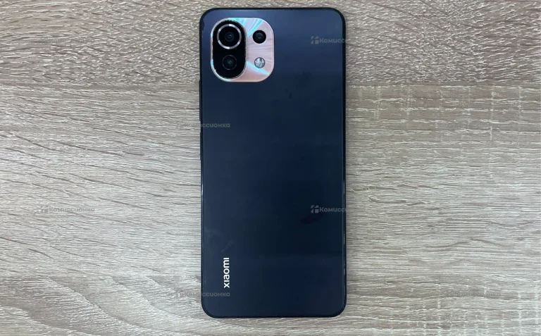 Xiaomi Mi 11 Lite 5G 8/256 ГБ