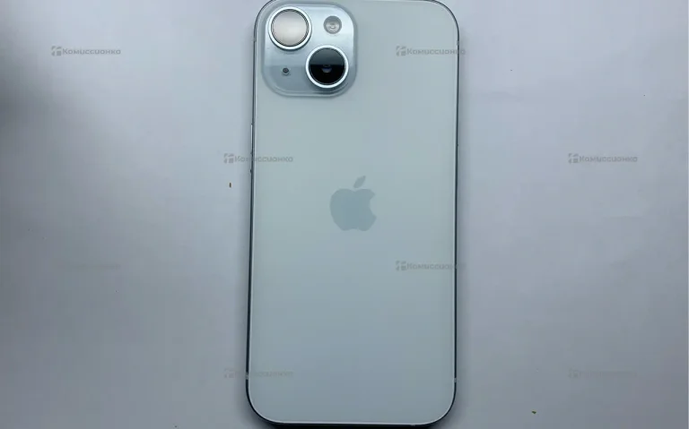Apple IPhone 15 128 ГБ