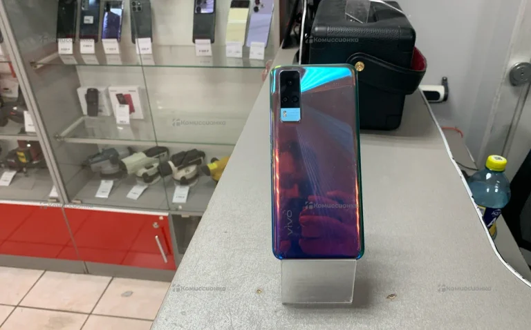 Vivo Y53s 6/128 ГБ