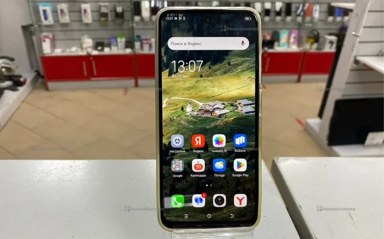 Tecno Spark Go 1 3/64 ГБ