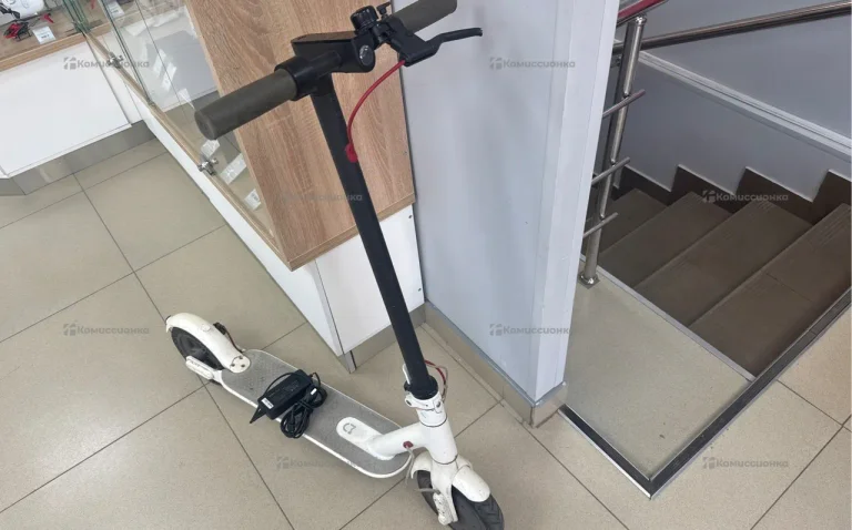 Электросамокат Xiaomi M365