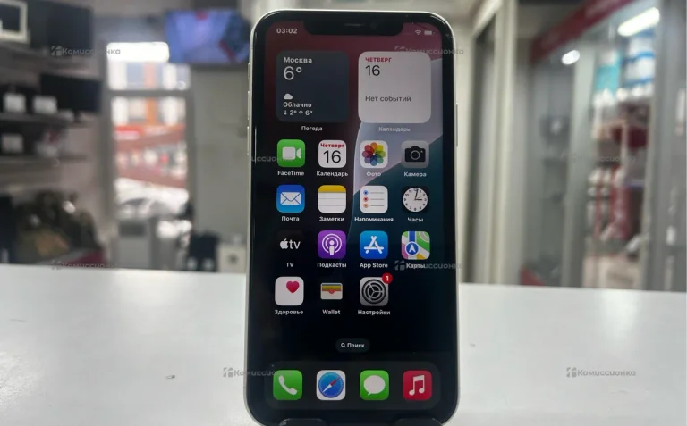 Apple iPhone 11 4/64 ГБ