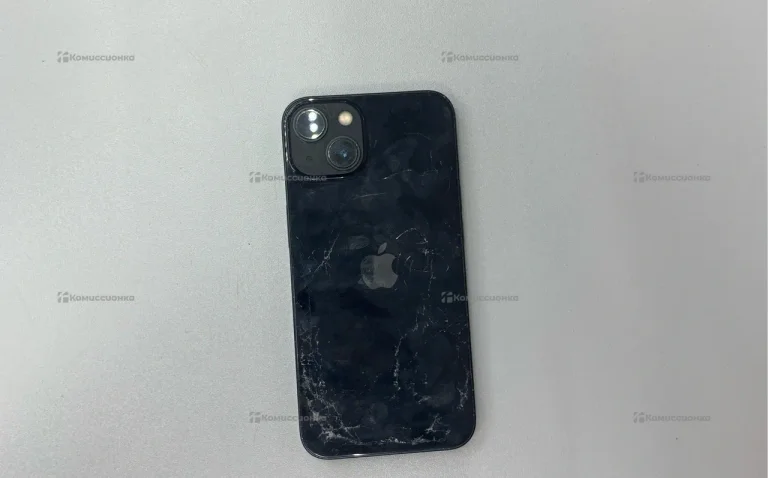 Apple iPhone 13 4/128 ГБ