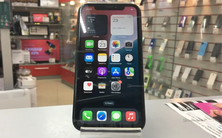 Apple iPhone XR 3/64 ГБ