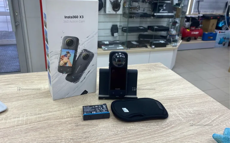 Видеокамера  insta 360 x3