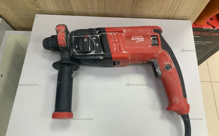 Перфоратор ELITECH П0724РЭМ Промо (2017)