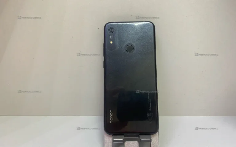 Honor 8A 2/32 ГБ