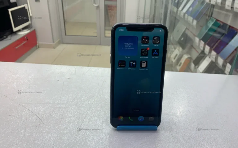 Apple iPhone 11 4/64 ГБ