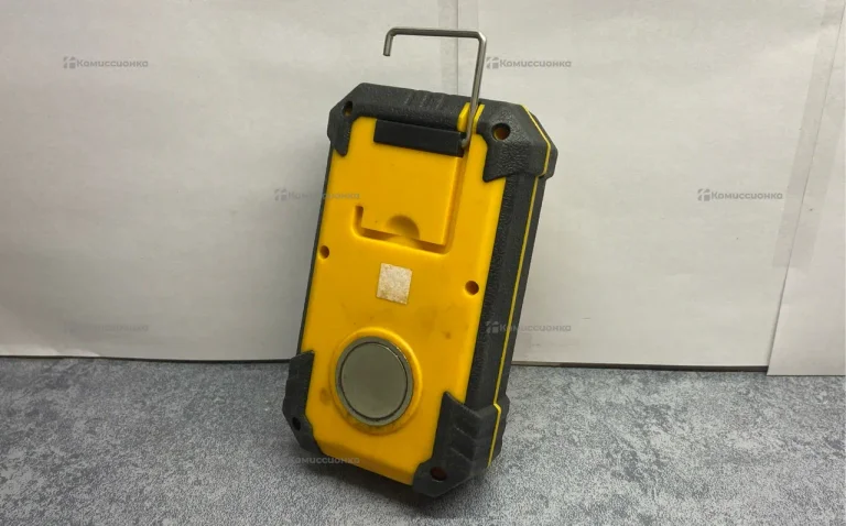 фонарик Led с крючком