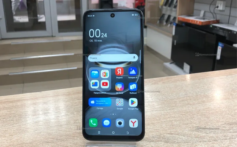 Tecno Spark 30 5G 6/128Gb