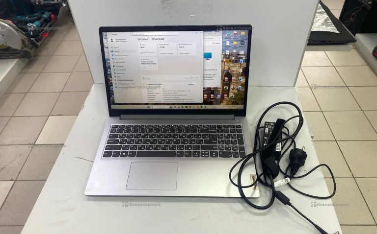 Ноутбук  Lenovo