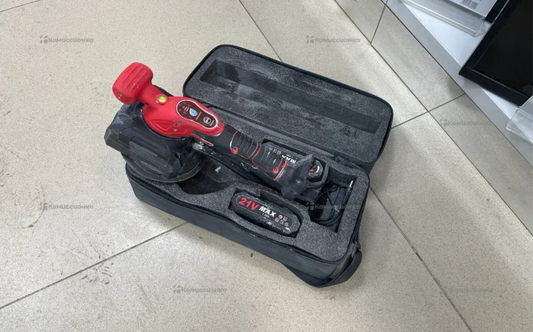 Аккумуляторный виброукладчик