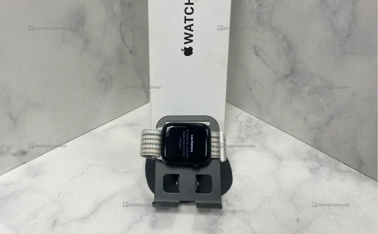 Часы  Apple Watch SE 2024 44mm