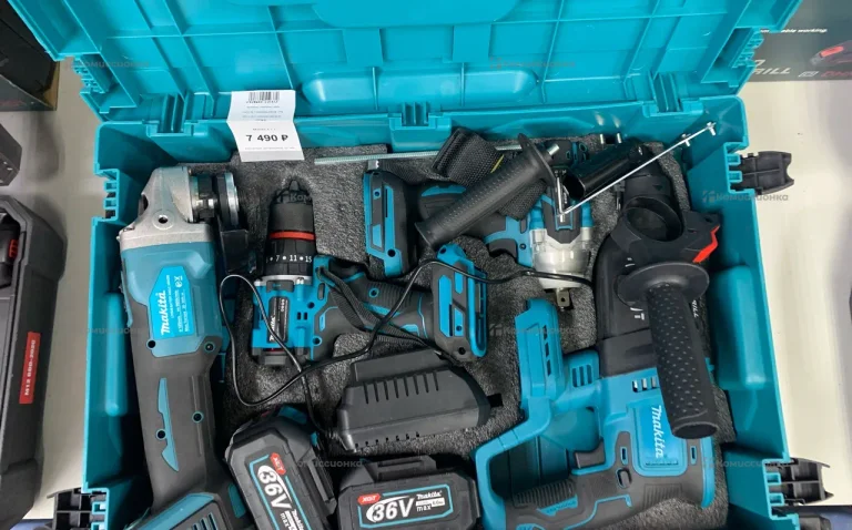 Makita 4 v 1