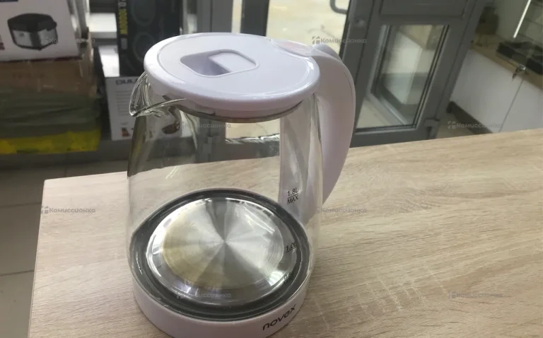 Чайник NOVEX KN-18G18: