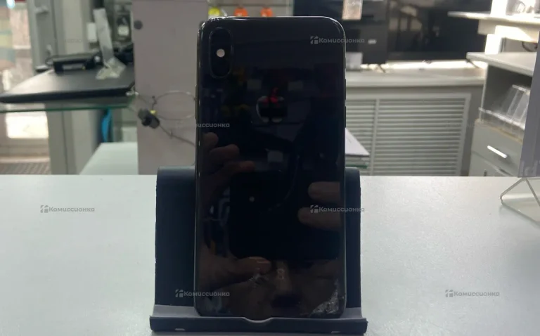 Apple iPhone XS 4/64 ГБ