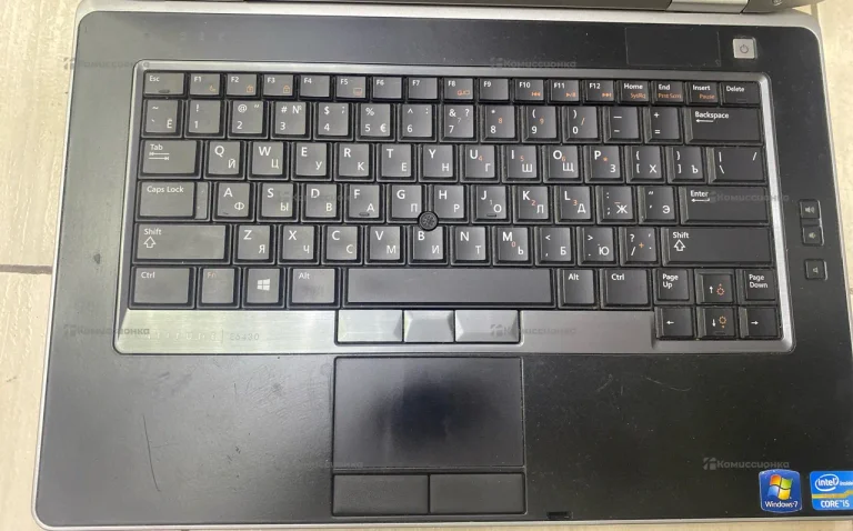 Ноутбук Dell P25G
