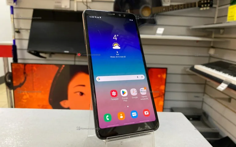 Samsung Galaxy A8+ (2018) 4/32 ГБ