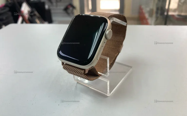 Часы  Apple Watch SE 2023