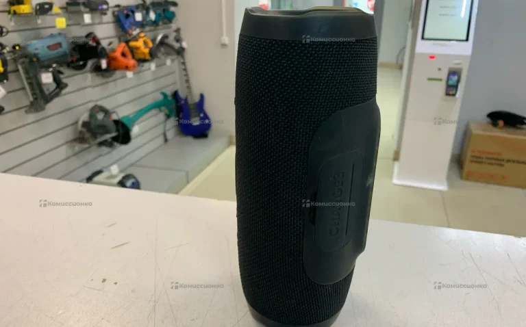 Колонка  Jbl Charge 3