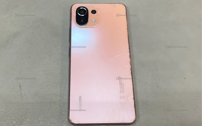 Xiaomi Mi 11 Lite 8/128 ГБ