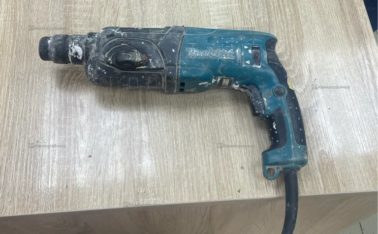 Перфоратор makita HR2470
