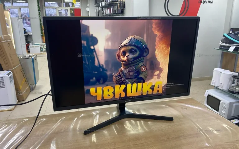 Монитор Samsung U32J590UQI