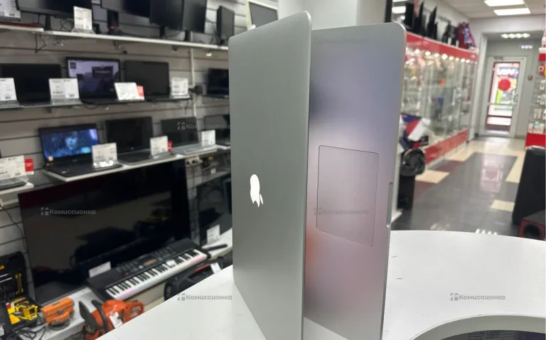 Ноутбук  MacBook Pro 15 2013