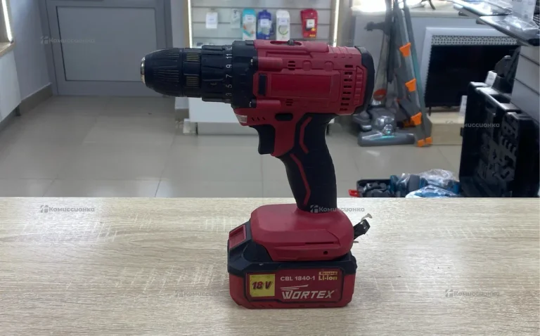 аккумуляторная дрель-шуруповерт Wortex Lx BD 1820