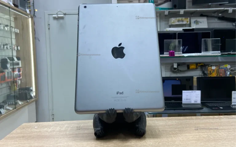 Планшет Apple iPad Air 2 16Gb Wi-Fi