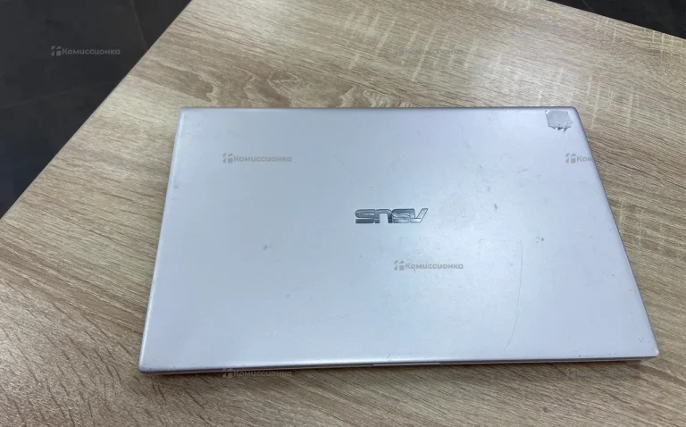 Ноутбук  Asus VivoBook s330u
