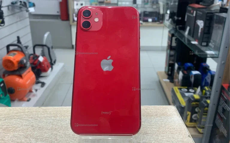 Apple iPhone 11 4/64 ГБ
