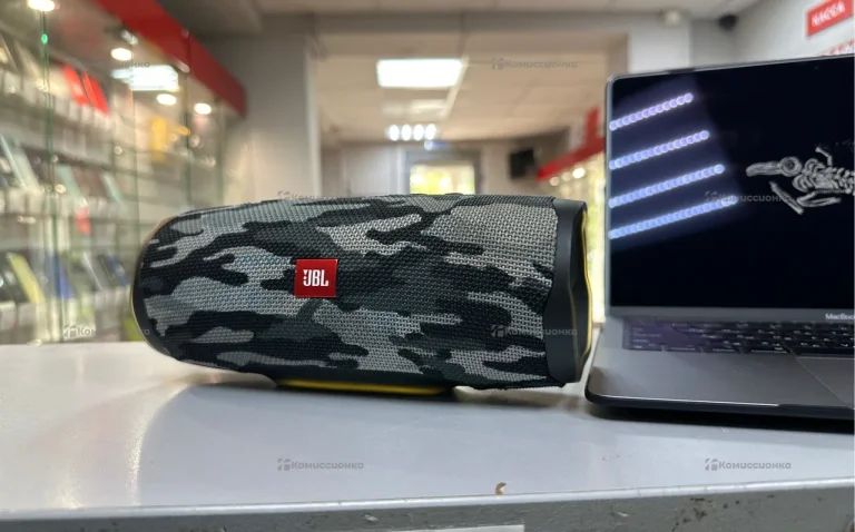 Колонка  JBL Charge 4 камуфляж