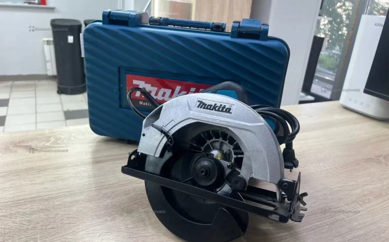 Циркулярная пила makita