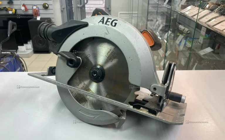 Дисковая пила AEG KS15-1