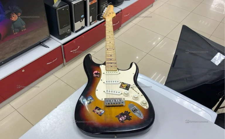 Гитара Bandes Stratocaster SSS