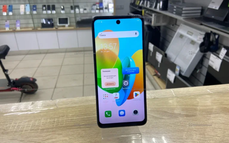 Tecno Spark 20C 8/128 ГБ