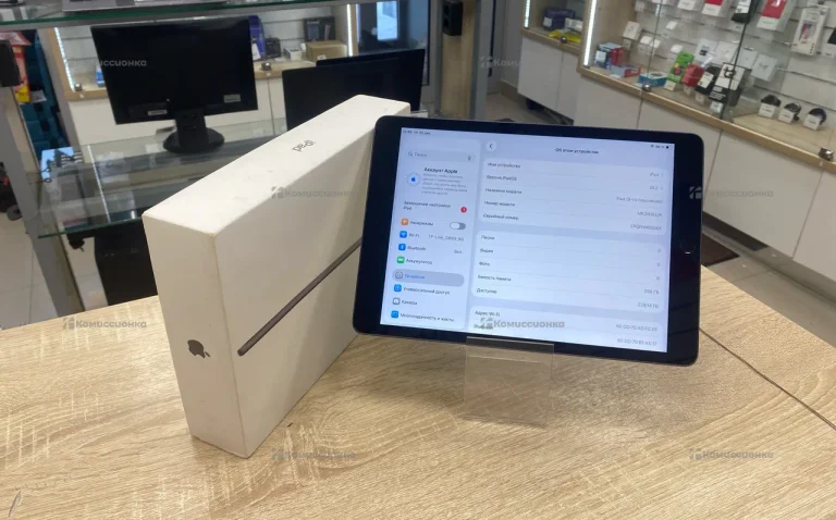 Планшет Apple iPad 9 поколения 256GB Wi-Fi