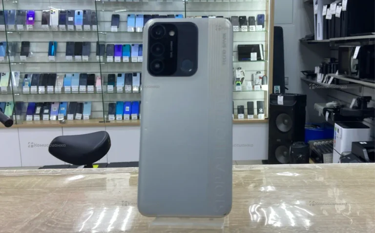 Tecno 8c 4/64