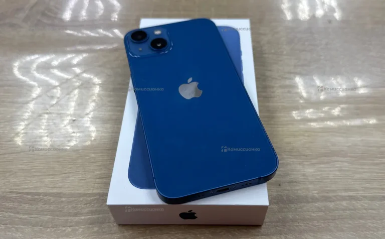 Apple iPhone 13 4/128 ГБ