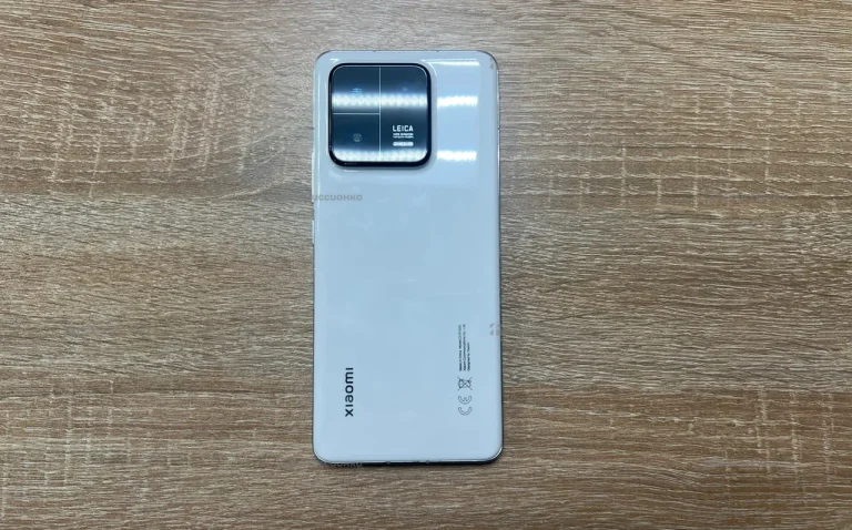 Xiaomi Mi 13 Pro 12/512Gb