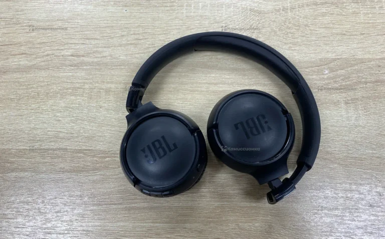Наушники  JBL TUNE520BT