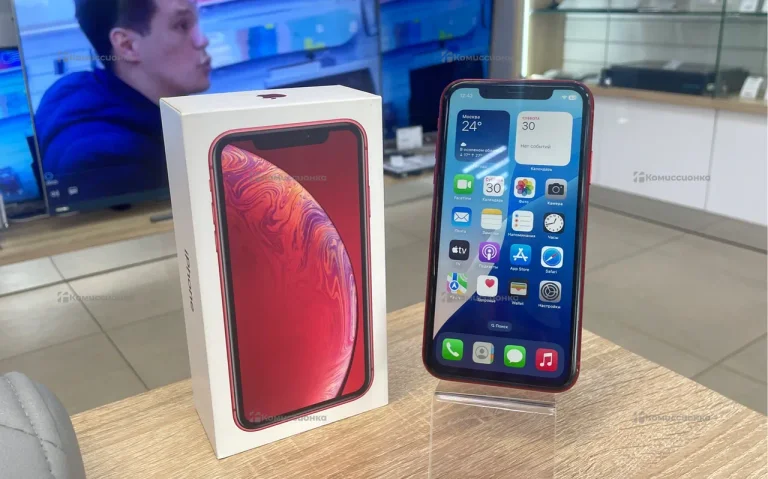 Apple iPhone Xr 64 ГБ.