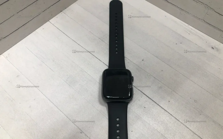 Часы  apple (реплика)