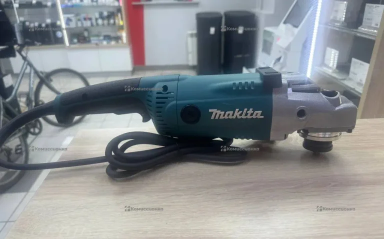 230 УШМ Makita